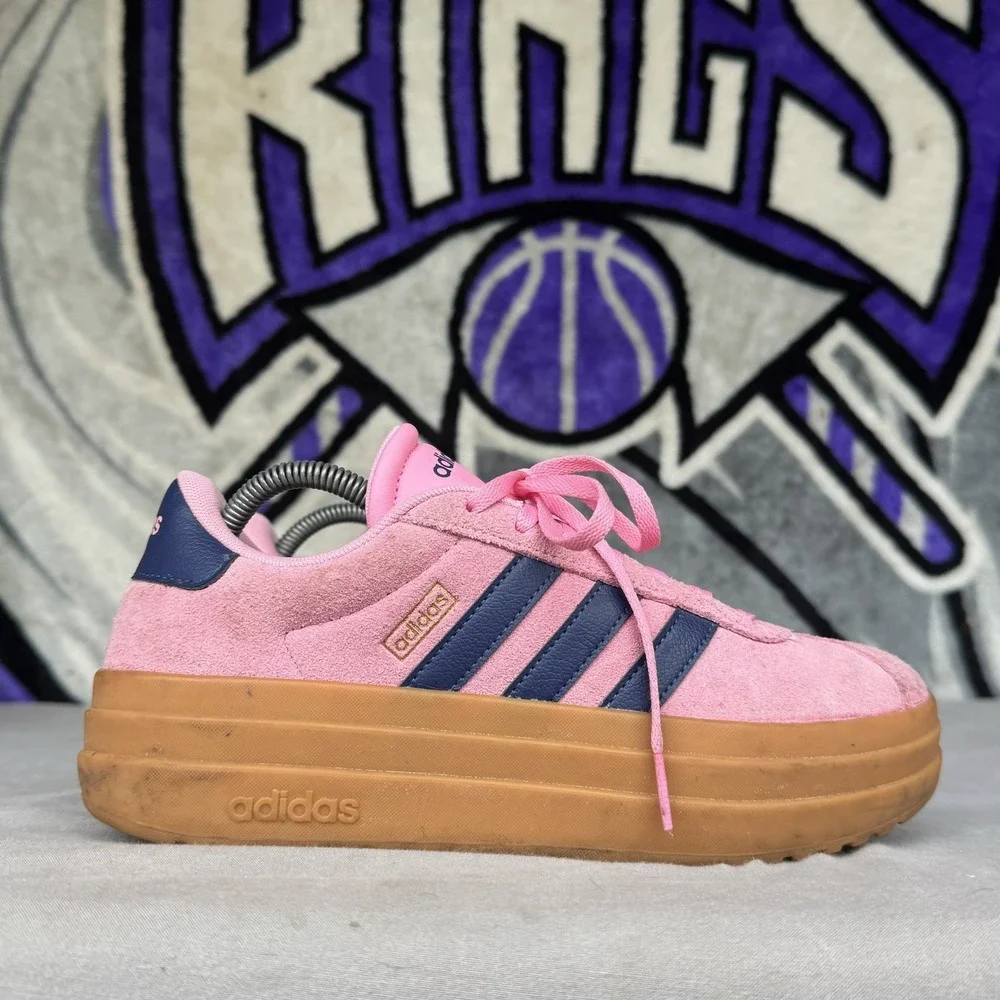 Size 8.5 - Adidas VL Court bold Shoes Women's JI1789